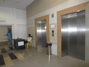 Lobby - The CEO Duplex SOHO Suite (George Town)