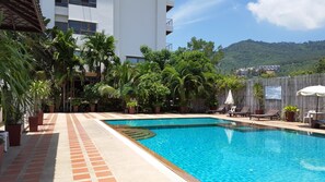 Outdoor pool - Joy Residence (Koh Samui)