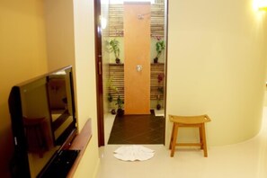 Standard Room | Living area | LCD TV - Suanmali Samui (Koh Samui)