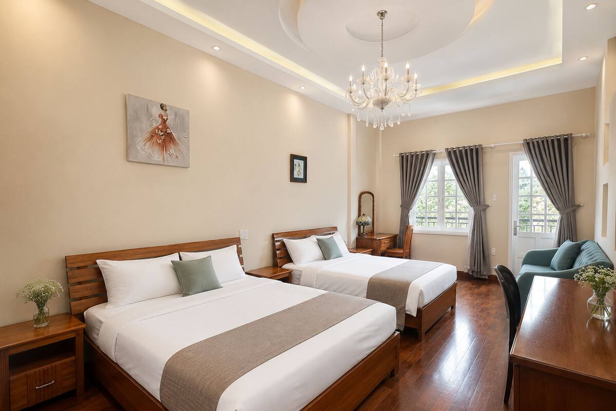 Family Suite (Mimosa) | Down comforters, pillowtop beds, minibar (some free items), in-room safe
