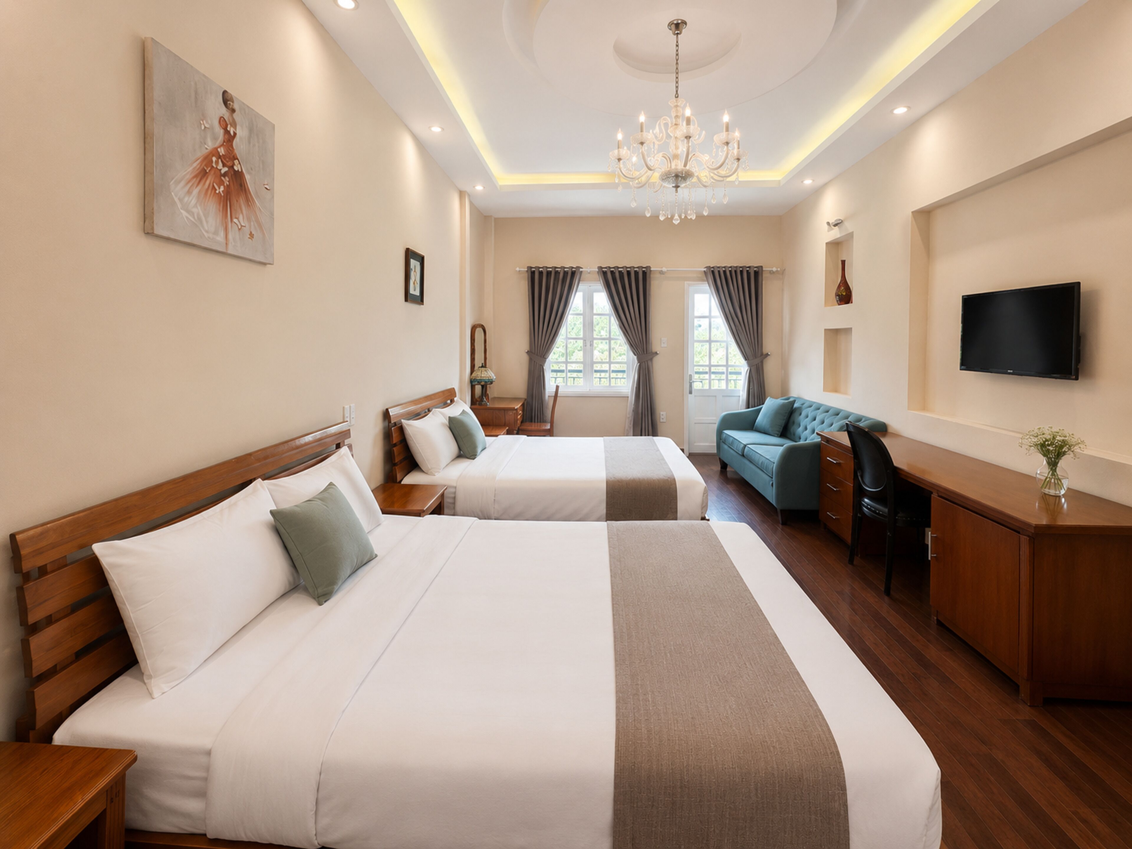 Family Suite (Mimosa) | Down comforters, pillowtop beds, free minibar items, in-room safe
