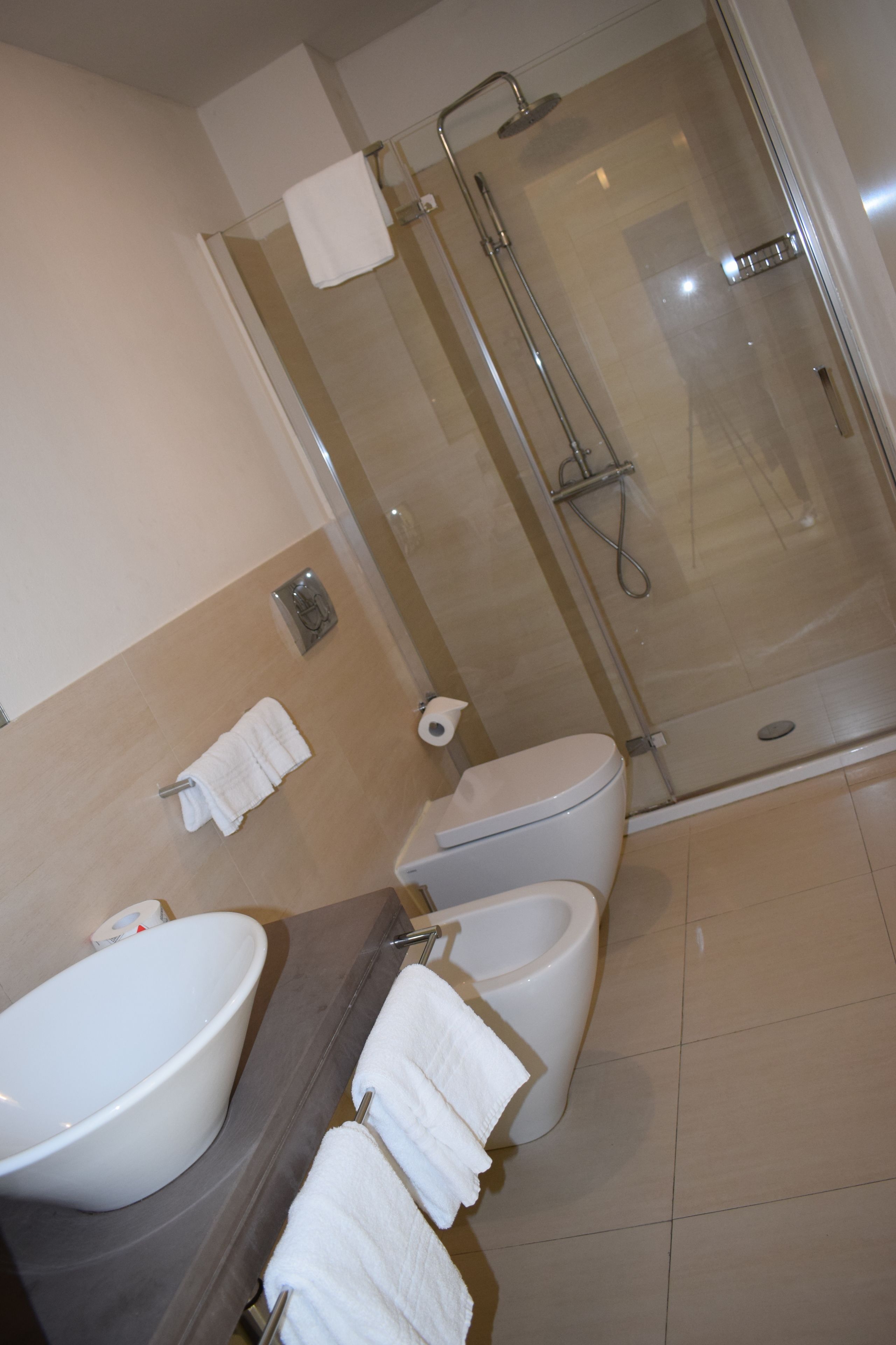 shower, free toiletries, hair dryer, bathrobes