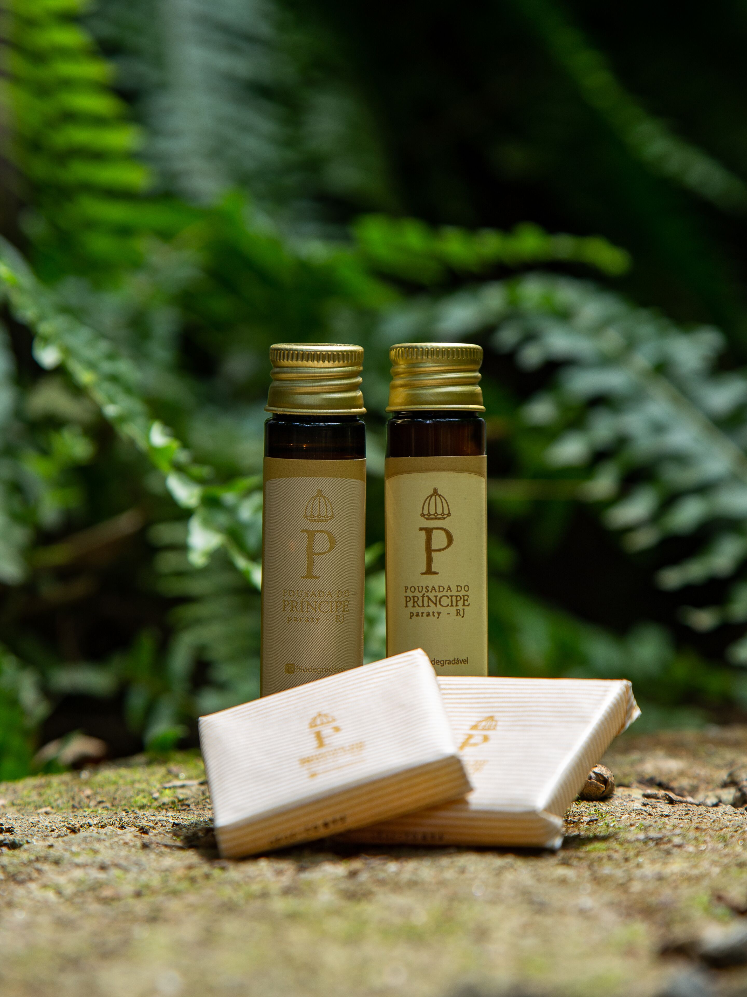 standard double or twin room | bathroom amenities | shower, hair dryer, towels