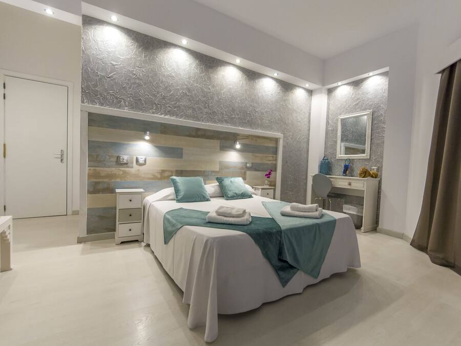 Doppelzimmer | Verdunkelungsvorhänge, Bügeleisen/Bügelbrett, kostenloses WLAN