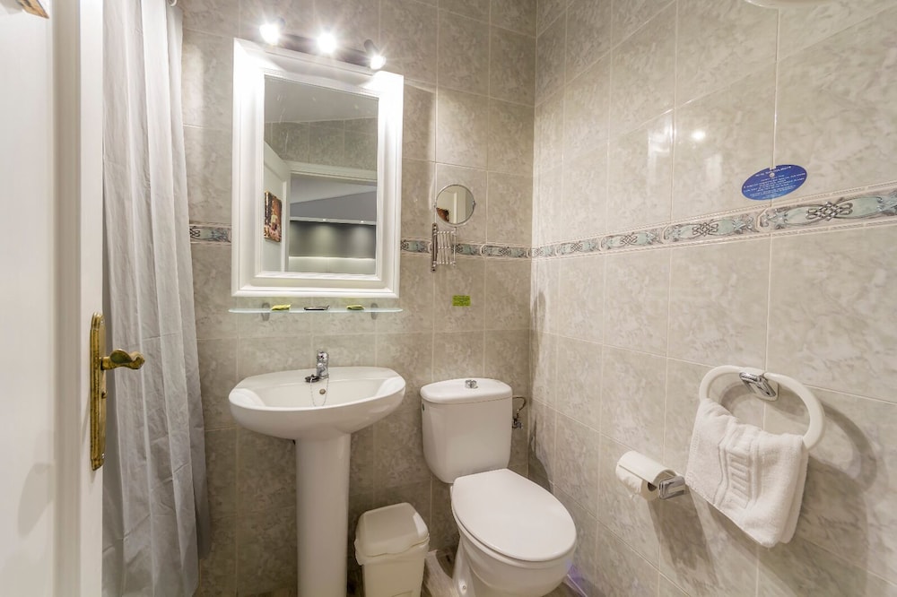 Hotel Sun Holidays by null