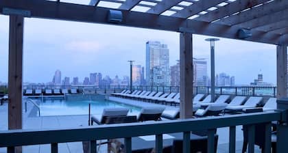 Luxy Suites Washington