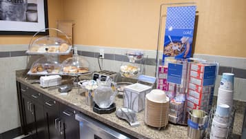 Free daily buffet breakfast