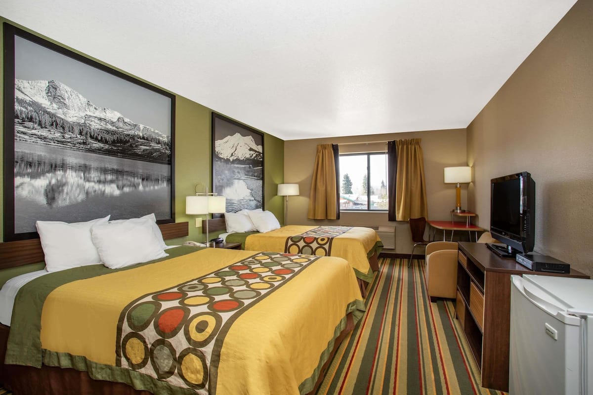Room, 2 Queen Beds, Non Smoking