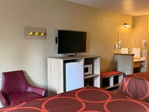 Bureau, rideaux occultants, lits bébé (gratuits), Wi-Fi gratuit
