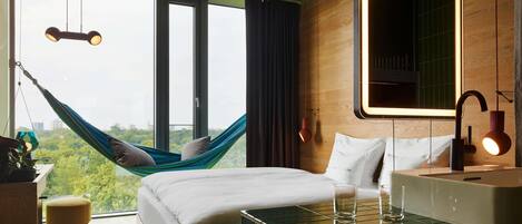 Medium Jungle | Premium bedding, down comforters, minibar, in-room safe