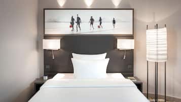 Zimmersafe, Schreibtisch, kostenlose Babybetten, Zustellbetten