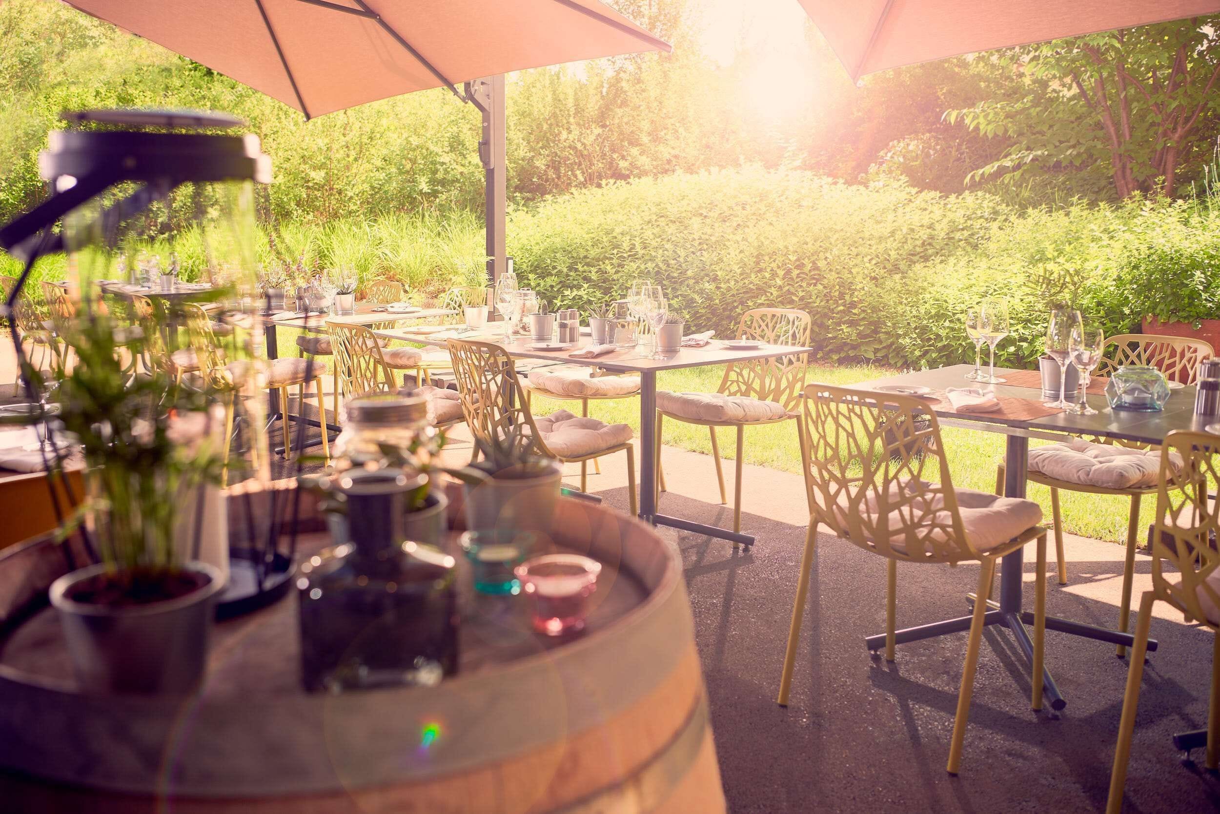 breakfast, lunch, dinner served; international cuisine, garden views