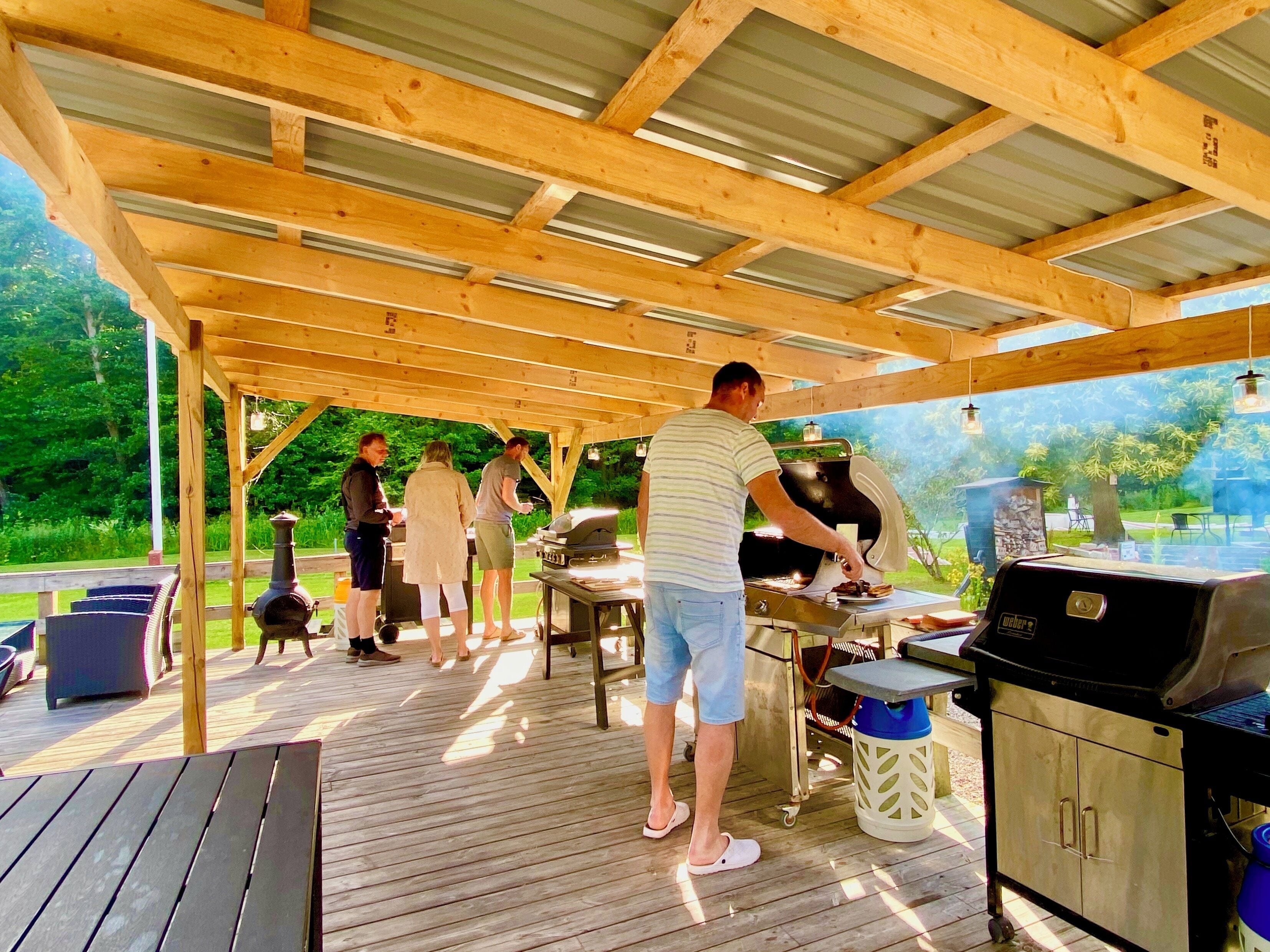Grill-/Picknickplatz