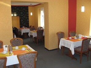 Daily buffet breakfast (EUR 8 per person)