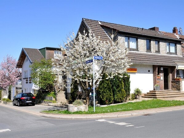 Exterior - Pension Bella Vista (Bochum)