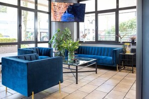 Lobby - FF&E Hotel Stadt Gütersloh (Guetersloh)