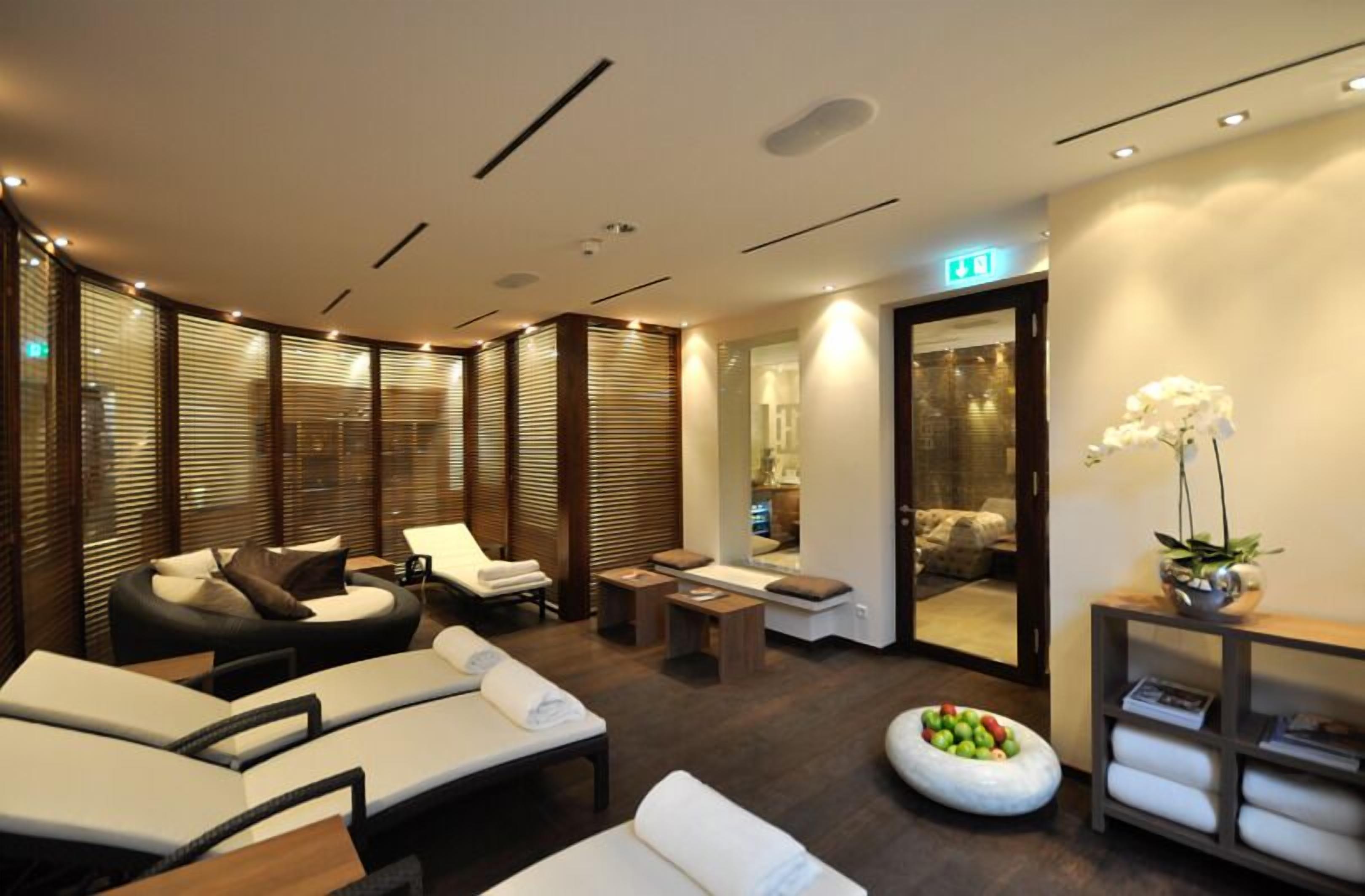 Sauna, Dampfbad, Körperbehandlungen, Körperpeelings, Thalassotherapie