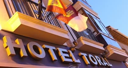 Hotel Toral