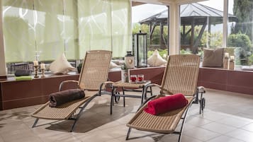 Body treatments, hot stone massages, body scrubs, 2 treatment rooms