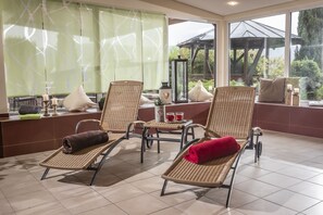 Body treatments, hot stone massages, body scrubs, 2 treatment rooms - PANORAMA Hotel Heimbuchenthal (Heimbuchenthal)