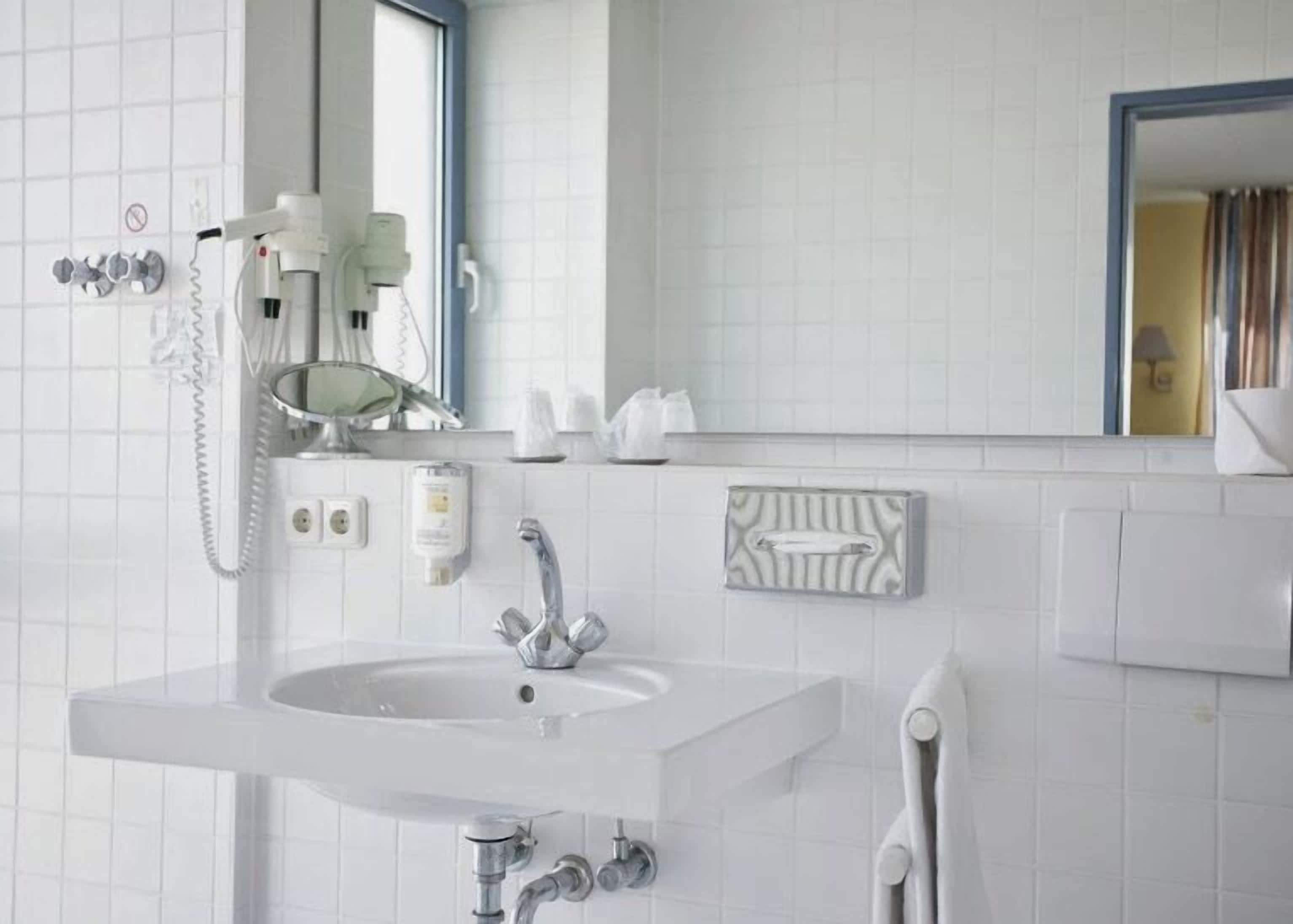 Foto - Stargaze Forum Hotel Düsseldorf-Hilden