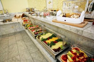 Desayuno buffet incluido todos los días 