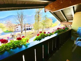 套房 | 客房内保险箱、特色家居、办公桌、免费 WiFi