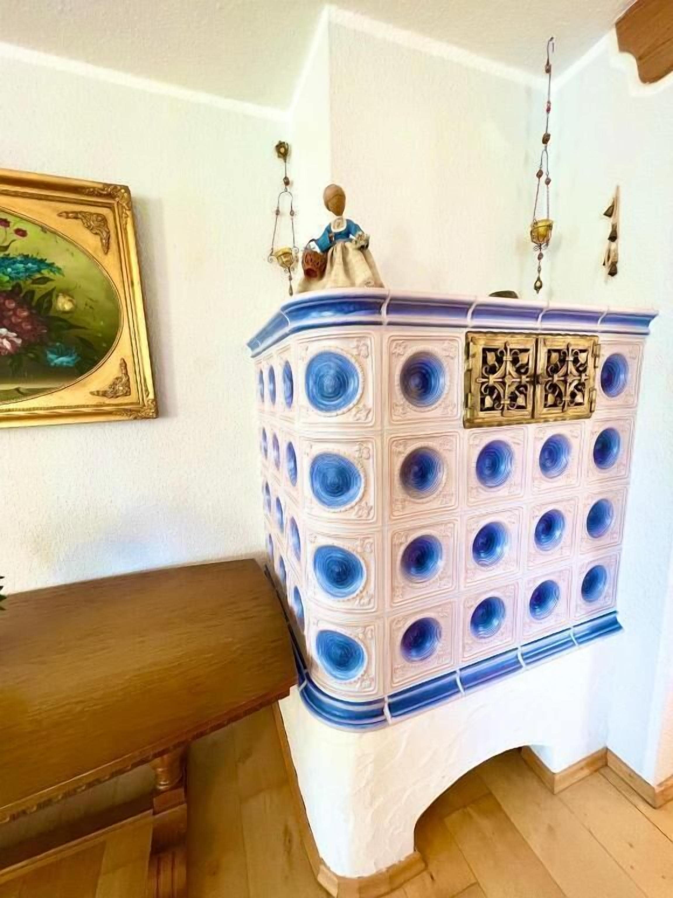 apartment, 1 bedroom, balcony | living area | flat-screen tv