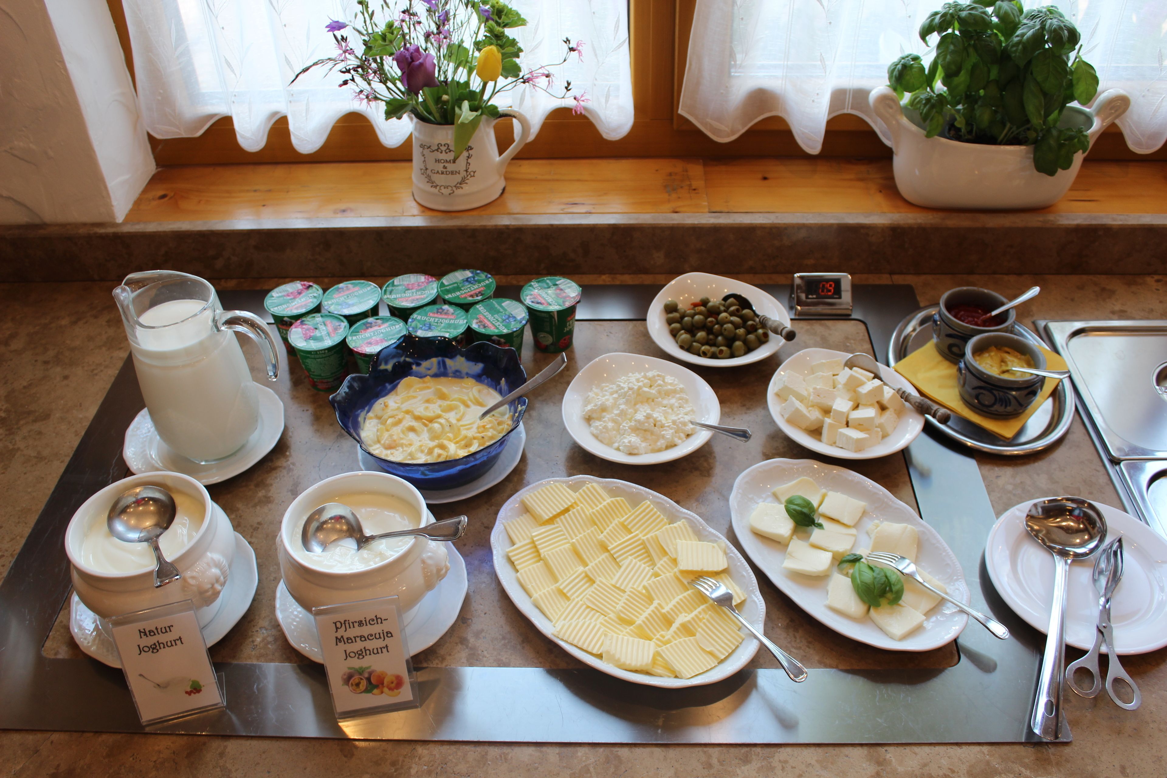 daily buffet breakfast (eur 15 per person)