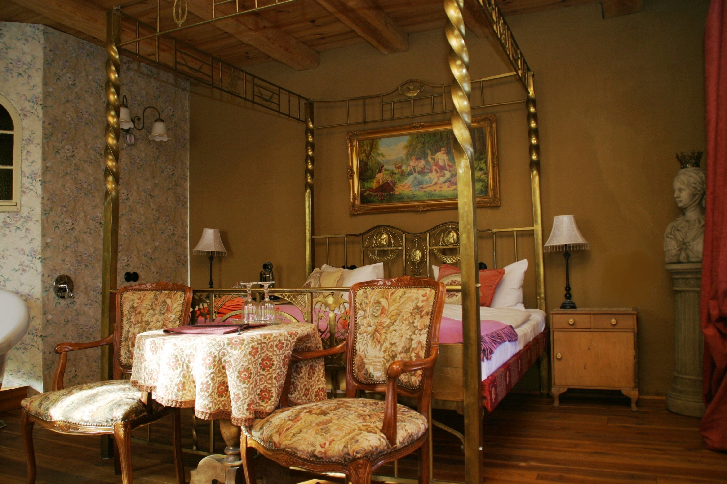 comfort double room | desk, free cots/infant beds, rollaway beds, free wifi