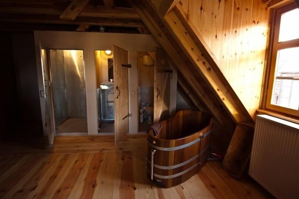 comfort double room | living area | flat-screen tv