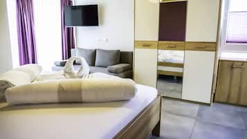 1 quarto, individualmente decorados, individualmente mobiliados