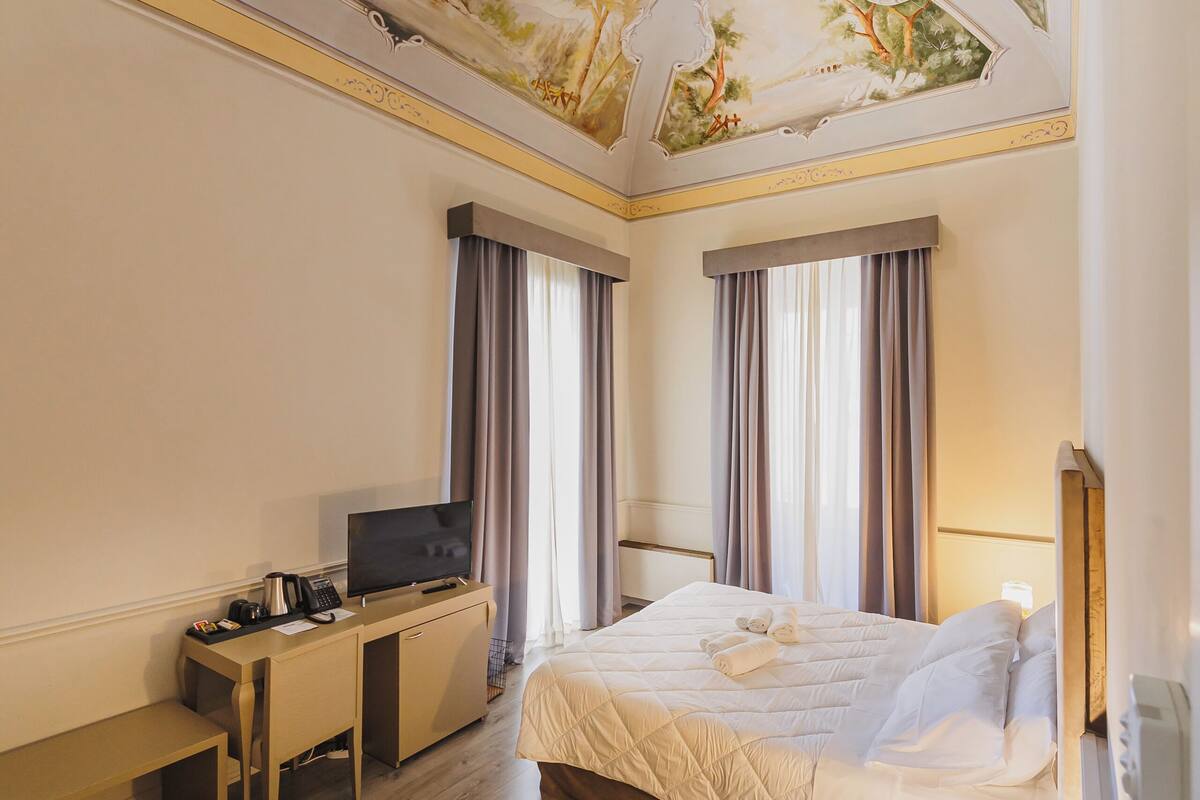 superior double or twin room | 1 bedroom, down duvets, minibar, in-room safe