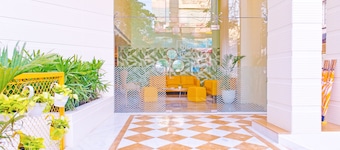 Bloom Hotel - Indiranagar 