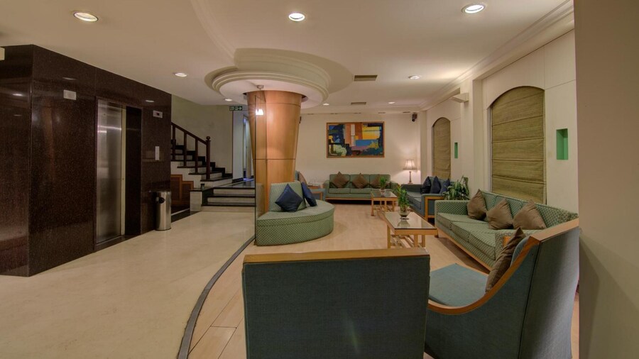 Tristar Service Apartments