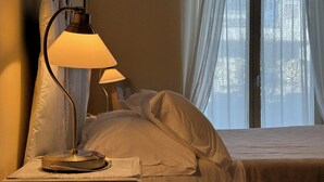 Double Room Single Use - Eremes Rooms & Apartments (Cuneo)