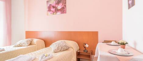 Doppelzimmer, Gemeinschaftsbad