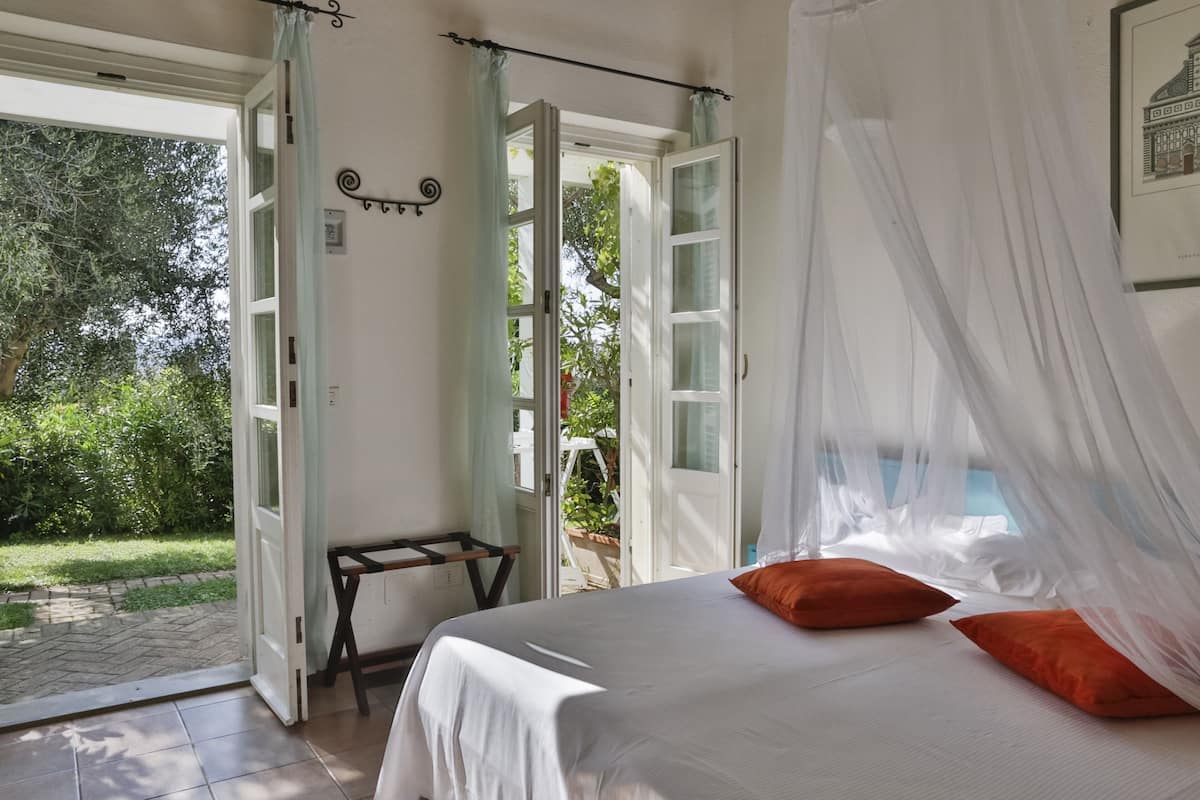 Superior Double or Twin Room, Sea View | 1 bedroom, in-room safe, free WiFi, bed sheets