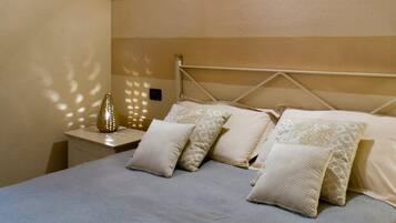 Couette en duvet d'oie, bureau, Wi-Fi gratuit, draps fournis