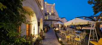 Tafoni Houses Cave Hotel