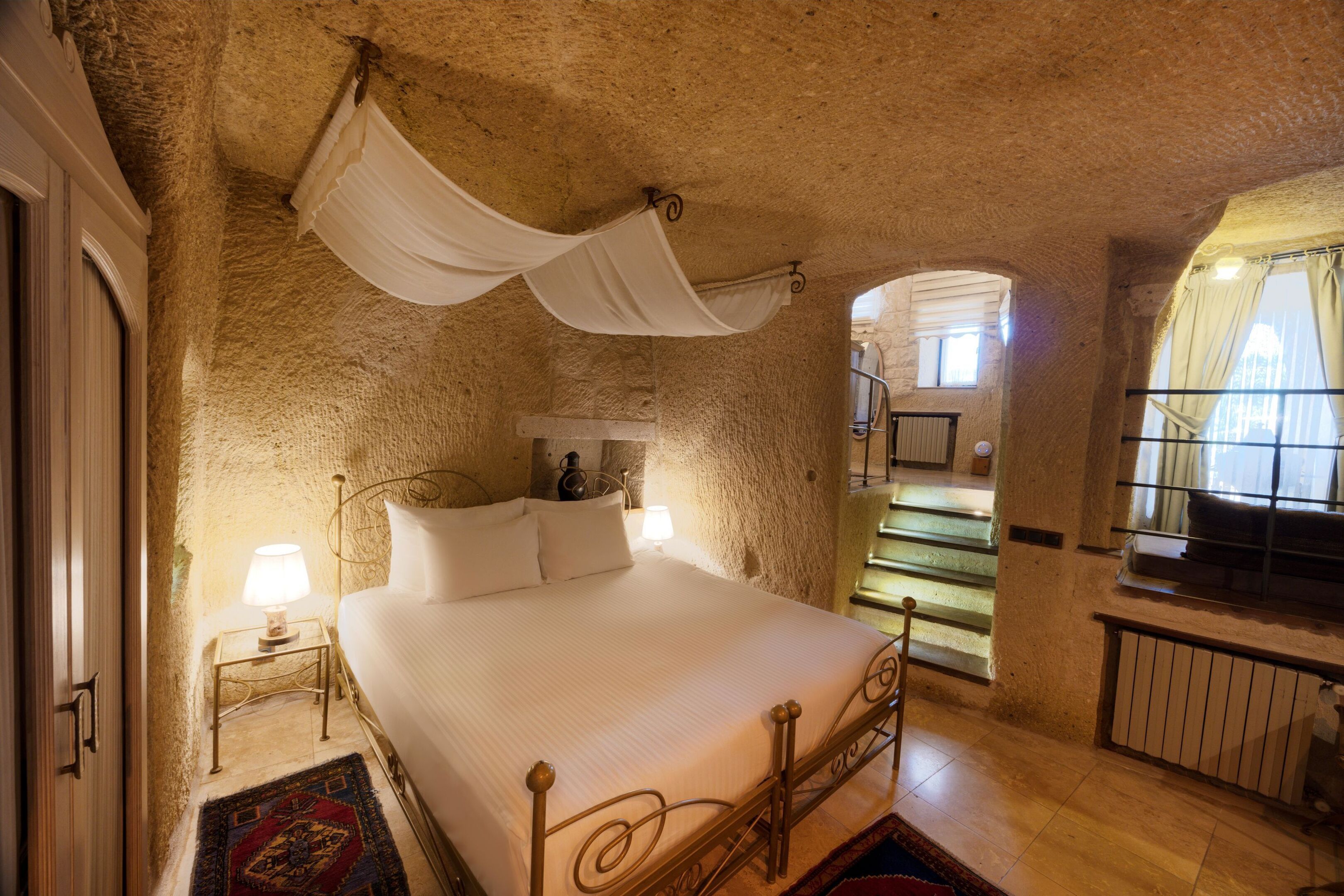 Loft Suit | Egyptian cotton sheets, premium bedding, down comforters, pillowtop beds
