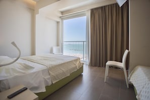 Chambre Double ou avec lits jumeaux, balcon, vue mer