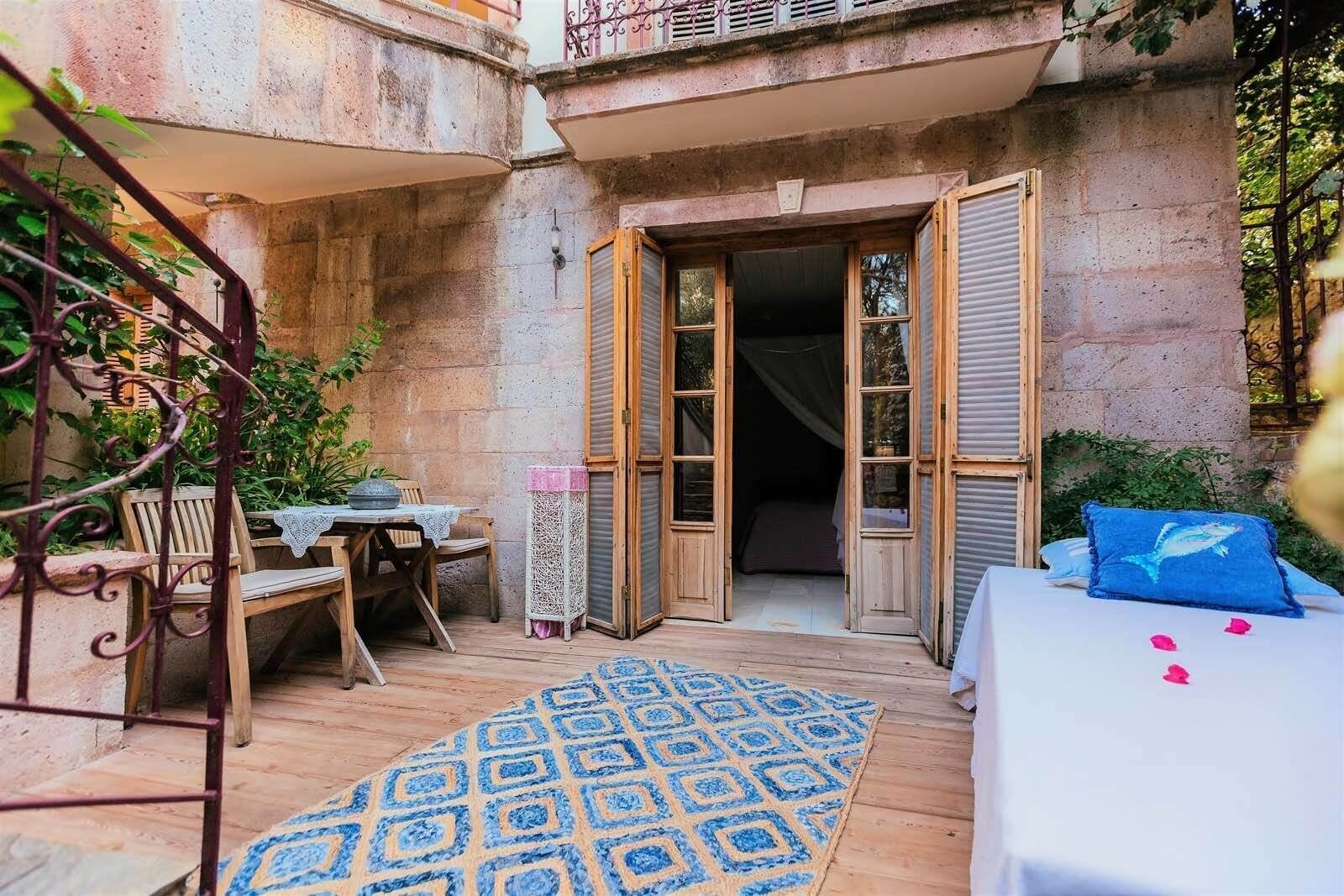 Chambre double, terrasse, rez-de-chaussée | Vue de la chambre