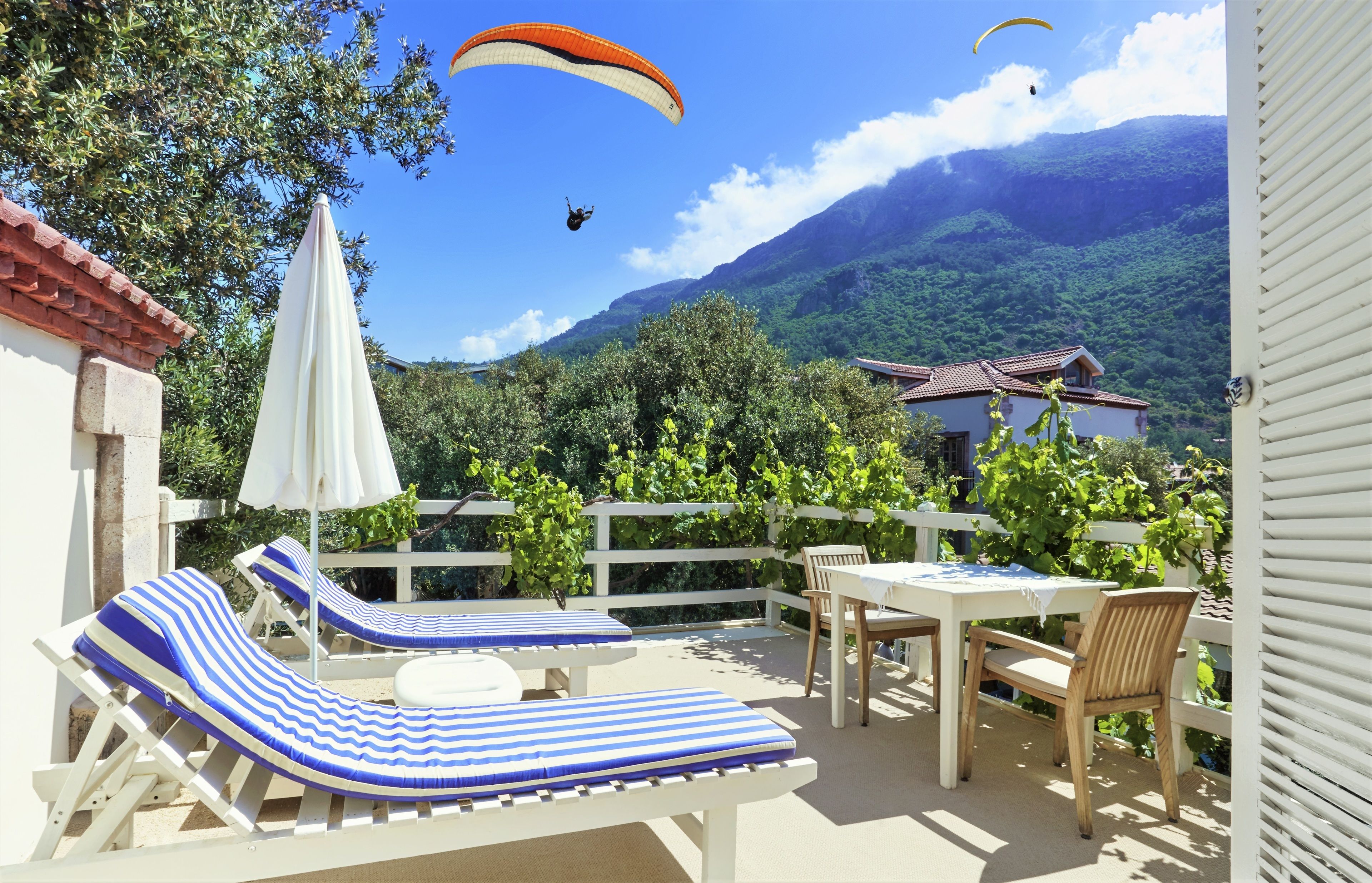 Suite with Private Terrace Honeymoon Roof | 客房景观