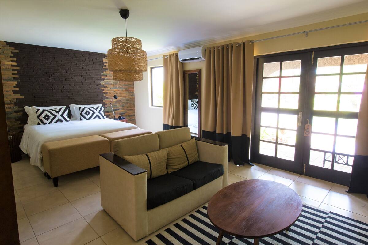 1 bedroom, in-room safe, desk, free wifi