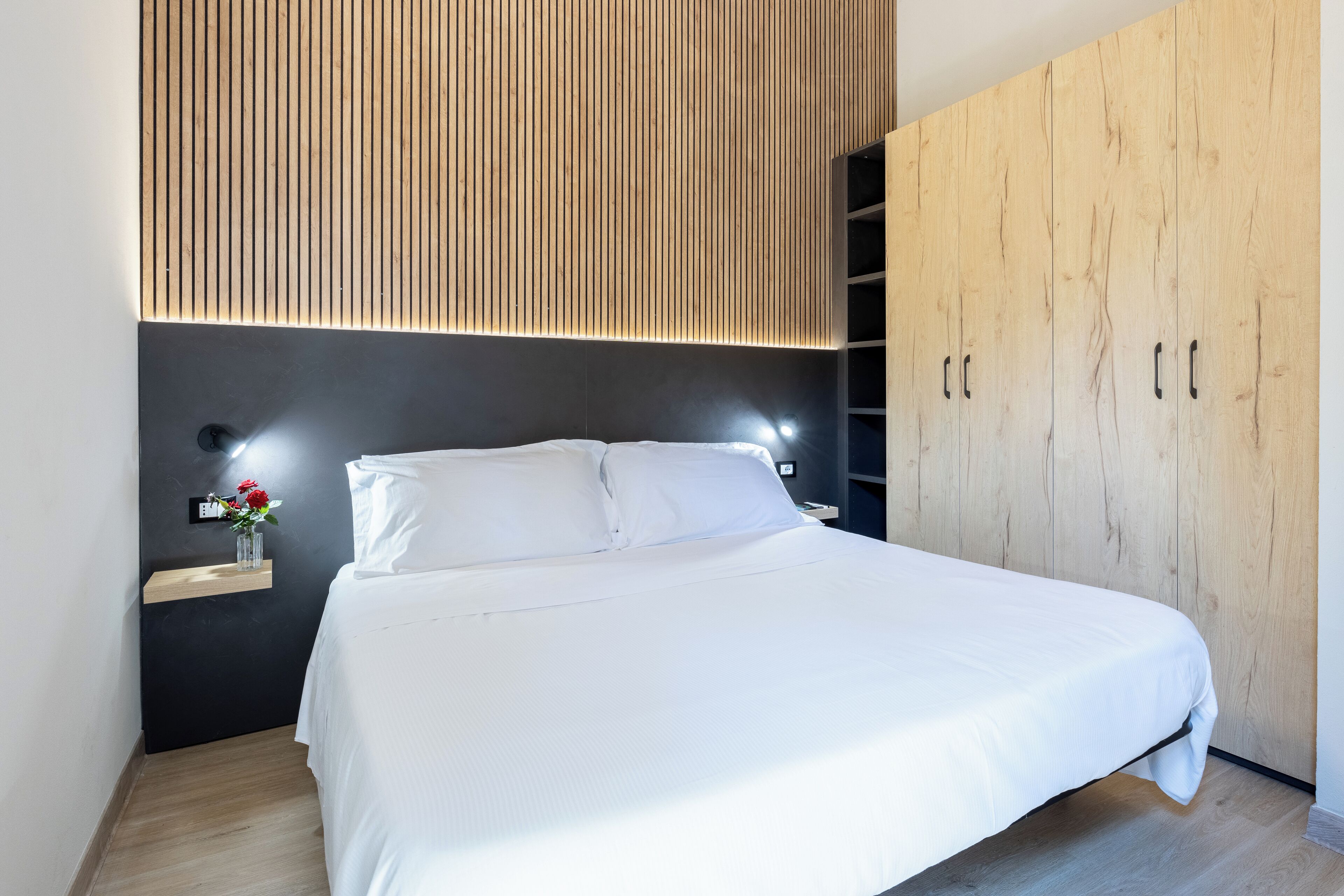 Premium-Bungalow | 2 Schlafzimmer, kostenlose Babybetten, kostenloses WLAN, Bettwäsche