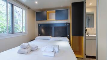 Mobile Unterkunft | 2 Schlafzimmer, kostenlose Babybetten, kostenloses WLAN, BettwÀsche