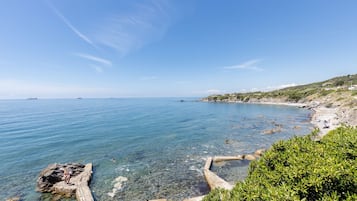 Vue depuis lâhĂ©bergement