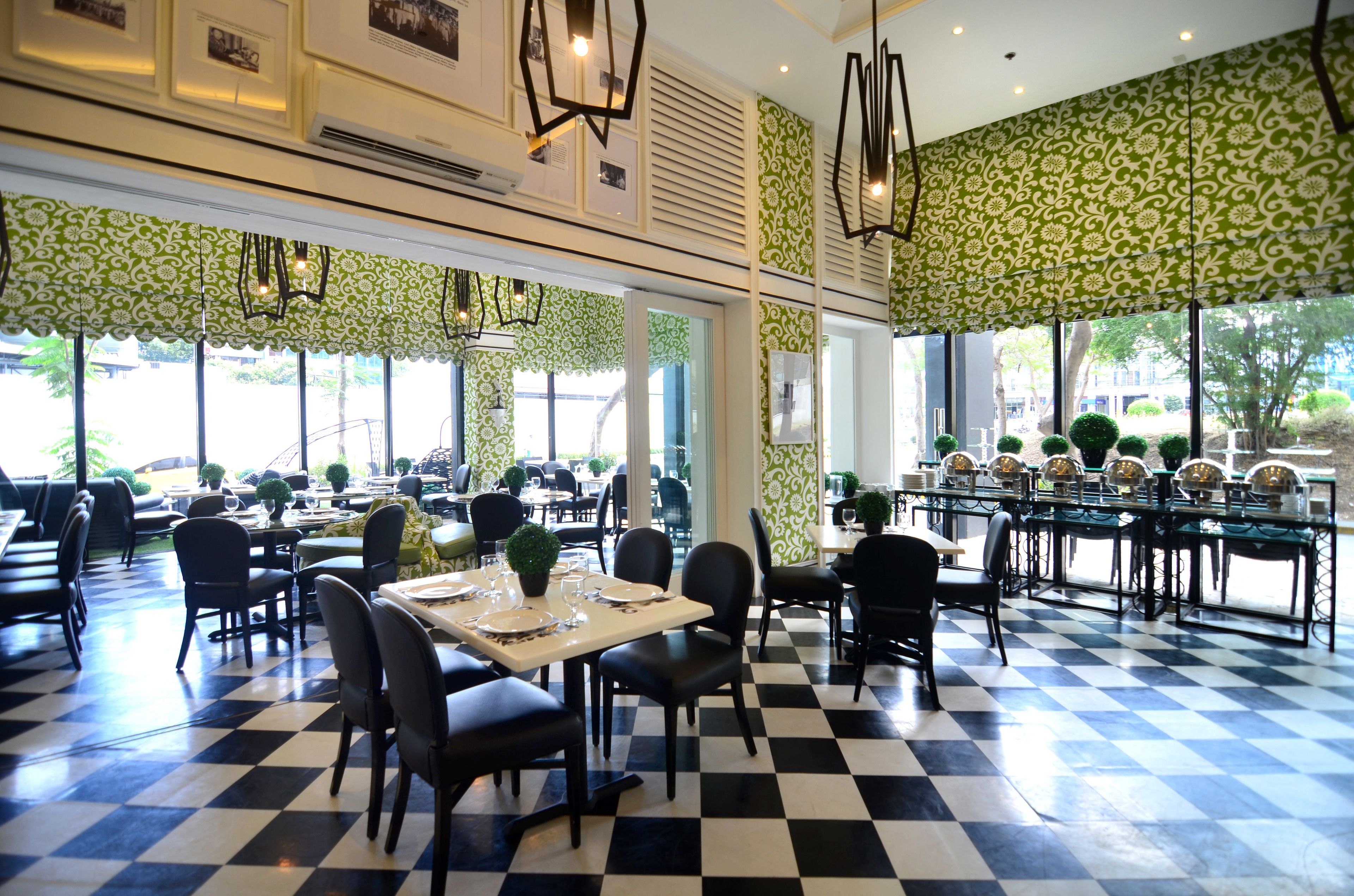 Daily to-go breakfast (PHP 750 per person)