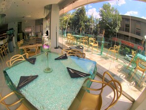 Frühstück, Mittagessen, Abendessen, mexikanische Küche 